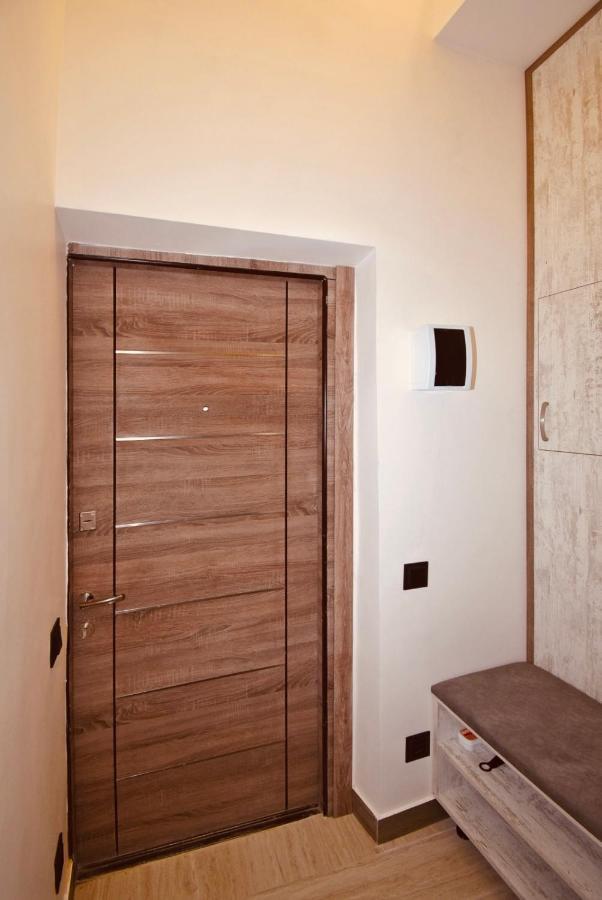 Aghayan Apart Yerevan Exterior photo
